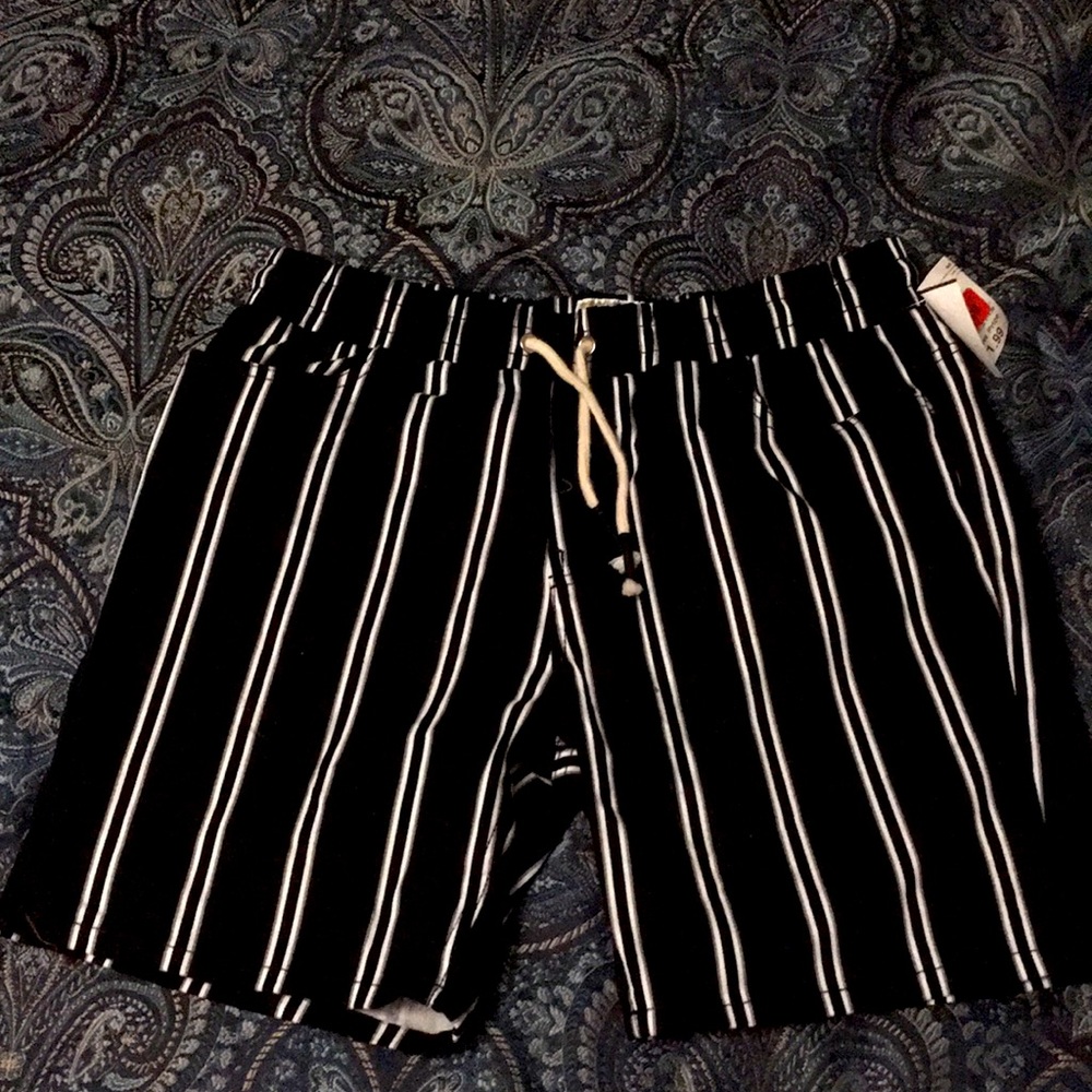 Men’s back with white strips.